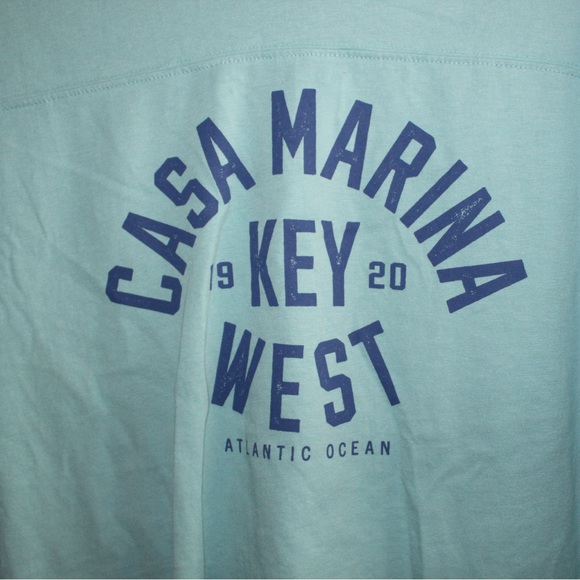 Crop top - Picture 2 of 3